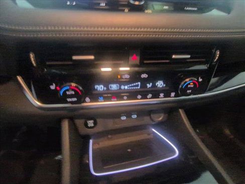 Used 2025 Nissan Rogue SL w/ Tech Package image 15