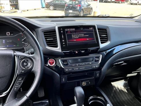 Used 2019 Honda Ridgeline RTL-E image 6