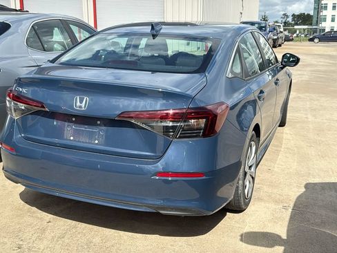 Used 2025 Honda Civic LX image 3