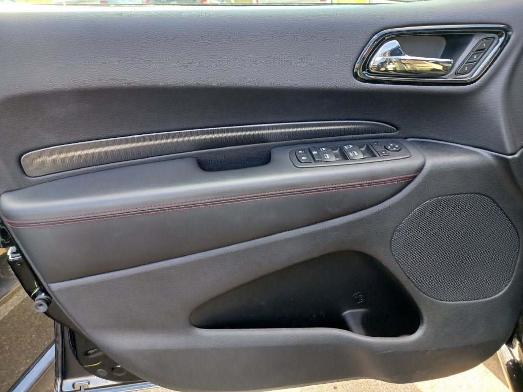 Used 2025 Dodge Durango R/T w/ Blacktop Package AWD/4WD image 7