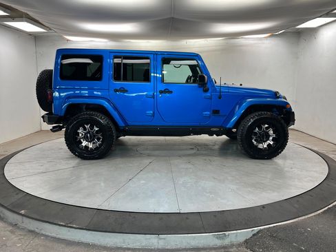 Used 2014 Jeep Wrangler Altitude image 7