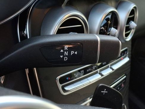 Used 2022 Mercedes-Benz GLC 300 image 15