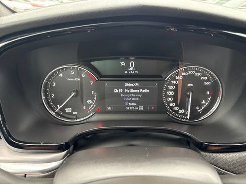 Used 2022 Cadillac XT5 Luxury AWD/4WD image 13