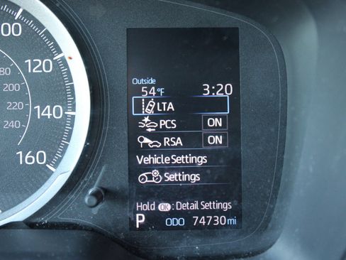 Used 2020 Toyota Corolla LE image 20