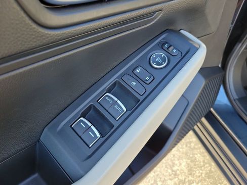 Certified 2025 Honda Accord LX image 18