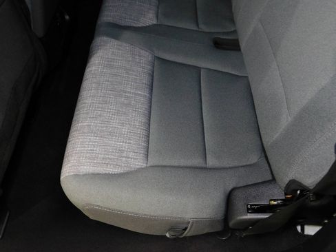 Used 2023 Ford F150 XLT image 41