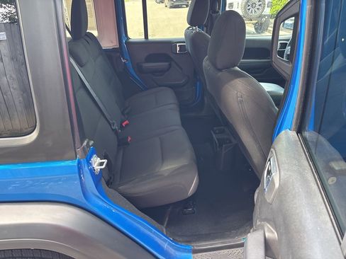 Used 2023 Jeep Wrangler Unlimited Sport AWD/4WD image 11