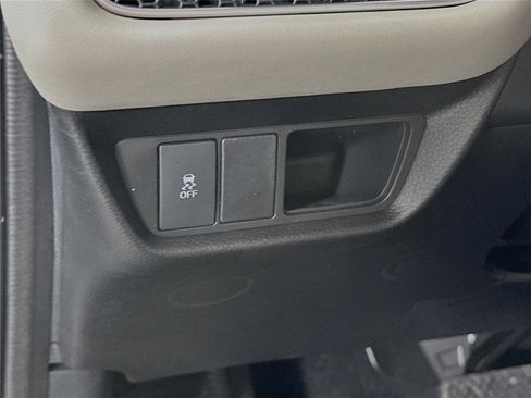 New 2026 Honda HR-V EX-L image 10