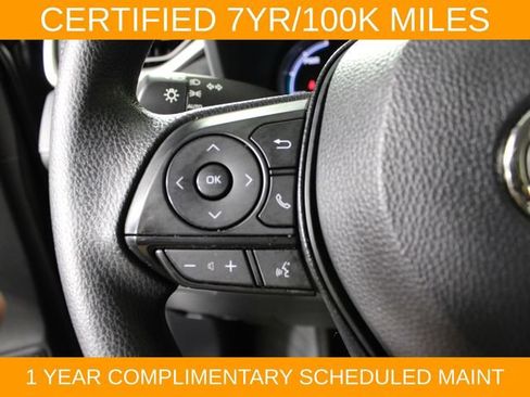 Used 2025 Toyota RAV4 XLE AWD/4WD image 21