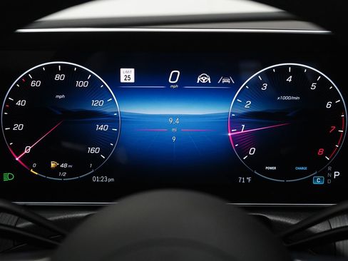 New 2026 Mercedes-Benz CLE 300 4MATIC Cabriolet image 25