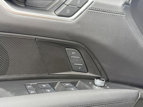 Used 2022 Audi e-tron GT Premium Plus w/ Performance Package image 17