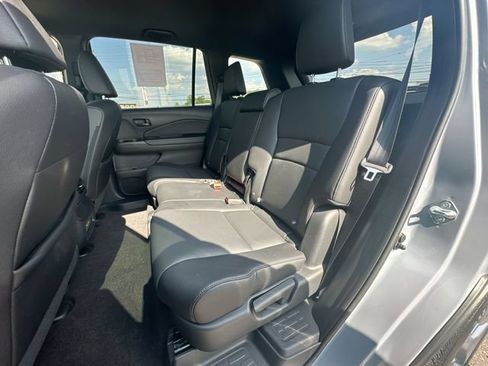 Used 2024 Honda Passport EX-L image 24