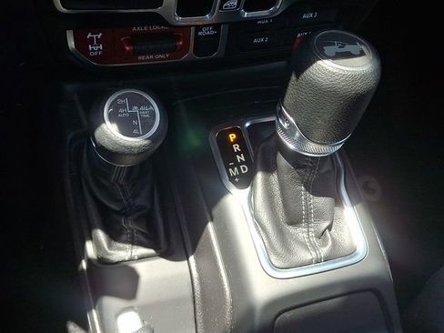 Used 2025 Jeep Wrangler Unlimited Sport S 4xe AWD/4WD image 14