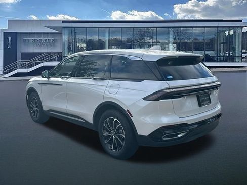 New 2026 Lincoln Nautilus Premier w/ Equipment Group 102A AWD/4WD image 5