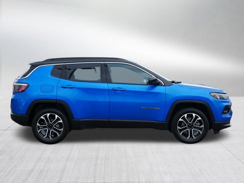 Used 2024 Jeep Compass Limited AWD/4WD image 8