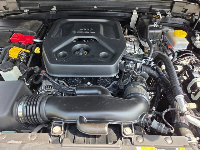 Used 2023 Jeep Wrangler Sport AWD/4WD image 27