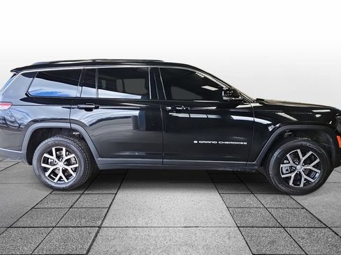 Used 2024 Jeep Grand Cherokee L Limited w/ Luxury Tech Group II AWD/4WD image 4