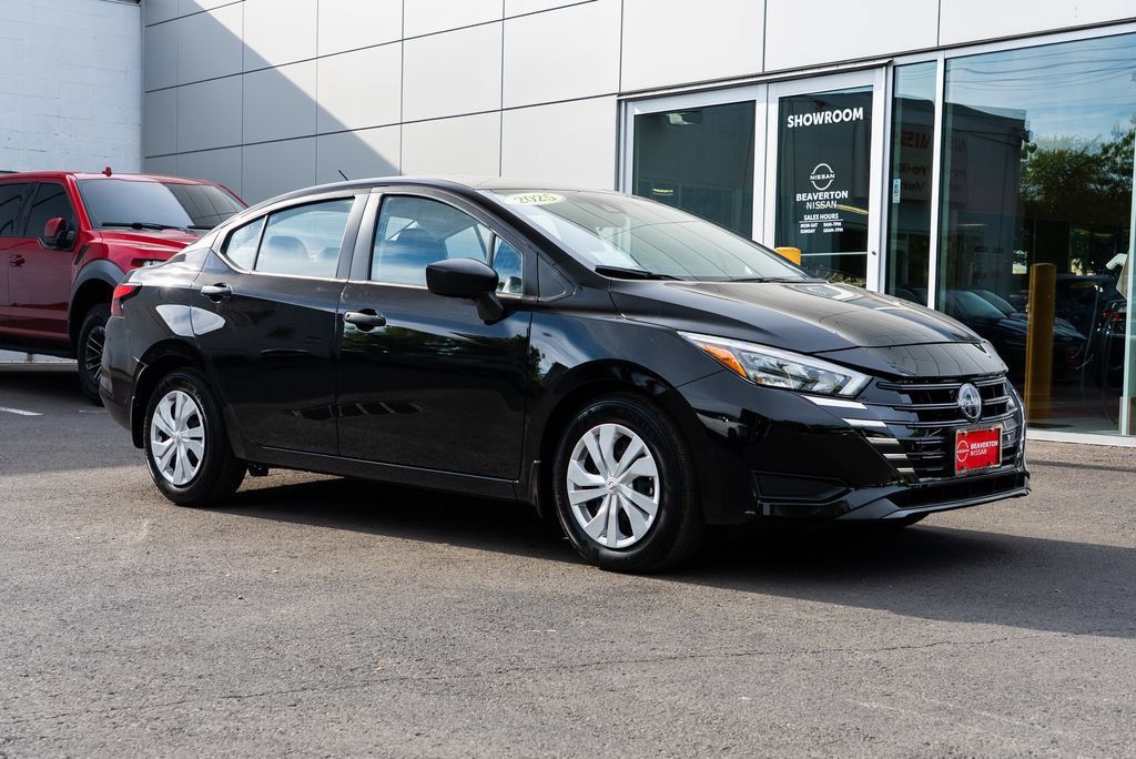 Certified 2025 Nissan Versa S w/ Trunk Package FWD image 1