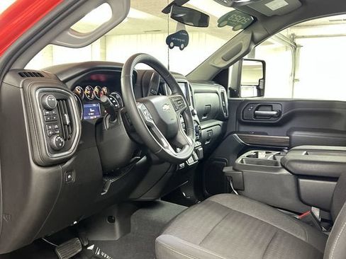 Certified 2023 Chevrolet Silverado 2500 LT AWD/4WD image 10
