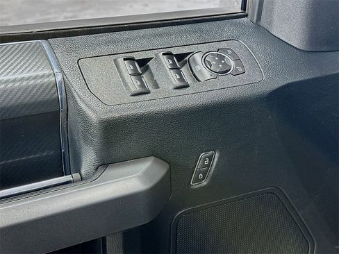 Used 2018 Ford F150 XLT w/ Equipment Group 302A Luxury image 19