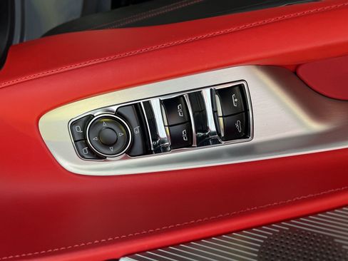 New 2025 Chevrolet Corvette E-Ray w/ Battery Protection Package image 22