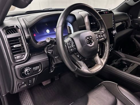 Certified 2025 RAM 1500 Limited w/ Off Road Group image 14