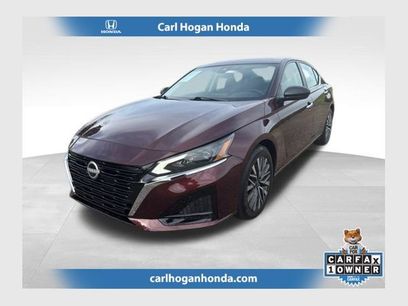 Used 2024 Nissan Altima 2.5 SV