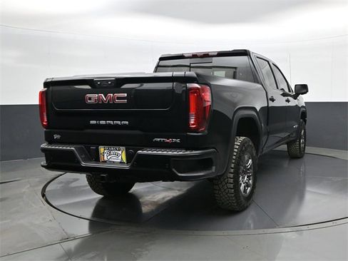 Used 2025 GMC Sierra 1500 AT4X image 5
