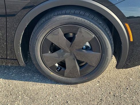 New 2026 Toyota Prius Plug-In Hybrid image 20