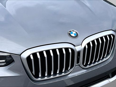 Used 2024 BMW X3 sDrive30i w/ Premium Package w/ZPA RWD image 30
