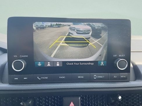 Used 2025 Honda CR-V EX image 21