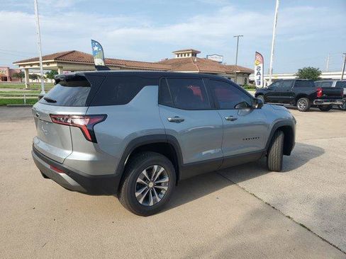 New 2026 Chevrolet Equinox LT FWD image 7