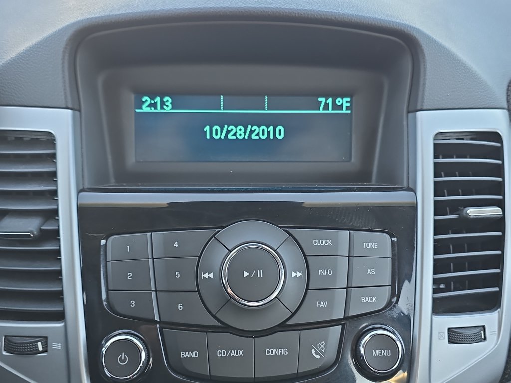 Used 2011 Chevrolet Cruze Eco FWD image 23
