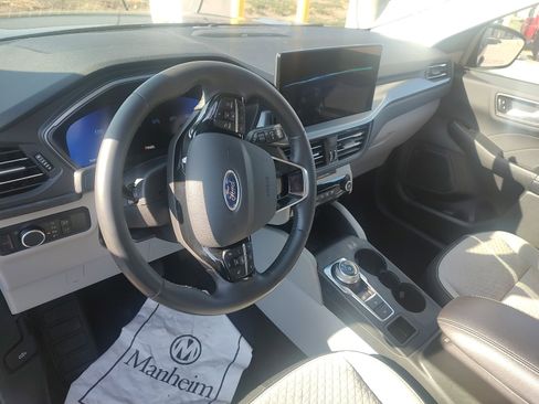 Certified 2023 Ford Escape Active w/ Tech Pack #2 image 48