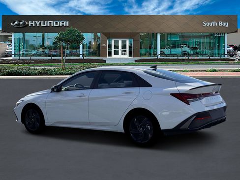 New 2026 Hyundai Elantra Sport image 4