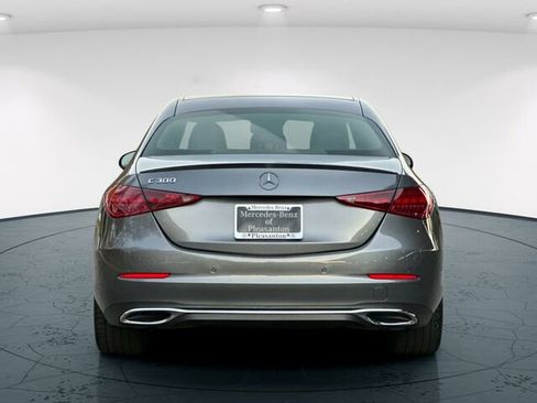 Used 2025 Mercedes-Benz C 300 Sedan image 6