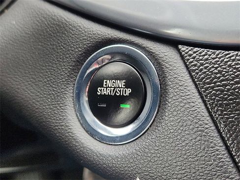 Used 2020 Chevrolet Impala LT w/ LT Convenience Package image 18