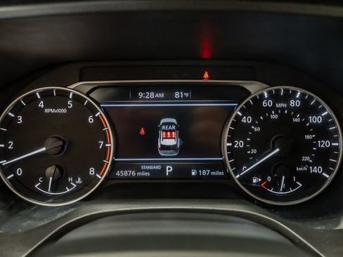 Used 2025 Nissan Rogue SV FWD image 13