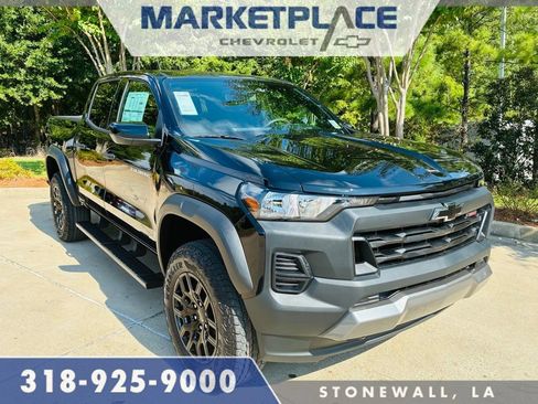 New 2026 Chevrolet Colorado Trail Boss AWD/4WD image 1