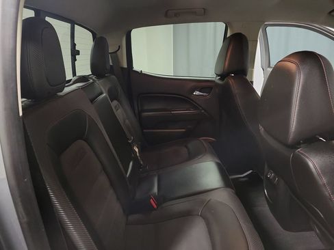 Used 2019 GMC Canyon All Terrain w/ All Terrain X Package AWD/4WD image 36