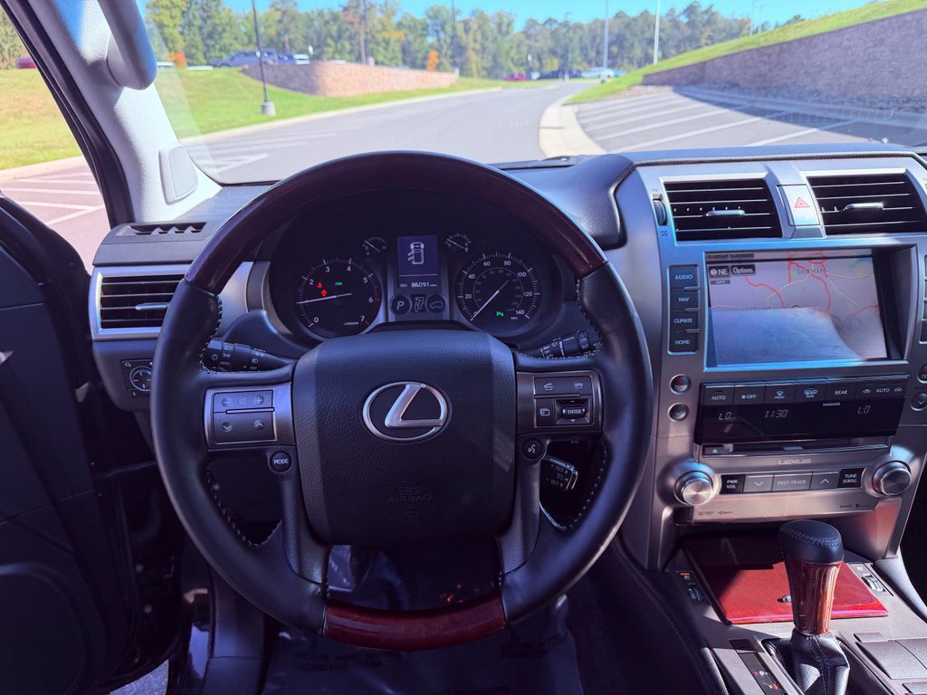 Used 2015 Lexus GX 460 w/ Premium Package AWD/4WD image 19