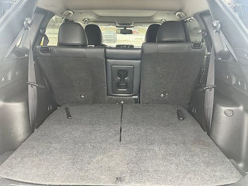 Used 2024 Mitsubishi Outlander SEL image 12