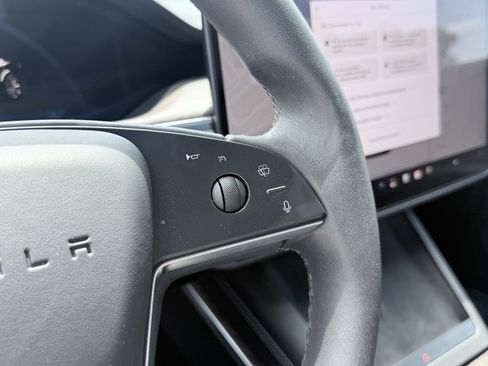 Used 2023 Tesla Model S AWD/4WD image 57