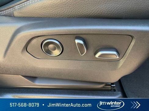 Certified 2025 GMC Yukon XL Denali AWD/4WD image 14