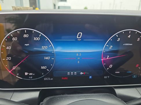 Certified 2025 Mercedes-Benz GLC 300 4MATIC image 22