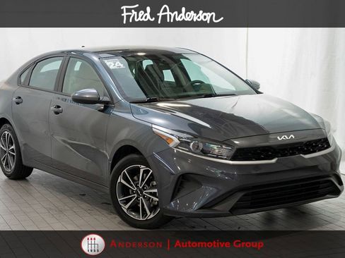 Used 2024 Kia Forte LXS FWD image 1