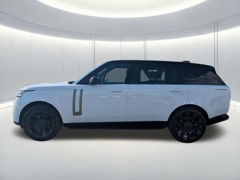 New 2026 Land Rover Range Rover Long Wheelbase SE AWD/4WD image 9