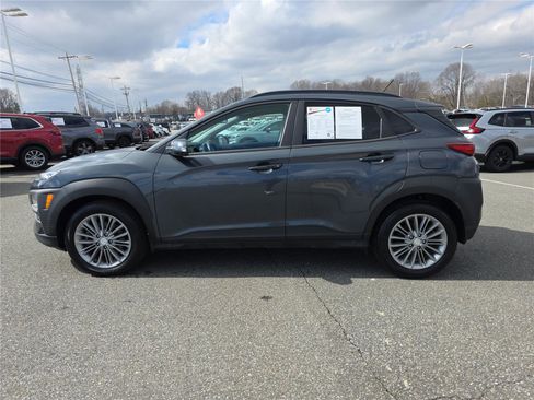 Used 2020 Hyundai Kona SEL image 3
