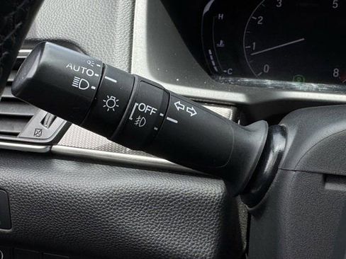 Used 2018 Honda Accord Sport image 24