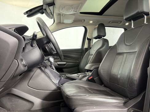 Used 2013 Ford Escape Titanium w/ Parking Technology Pkg FWD image 6